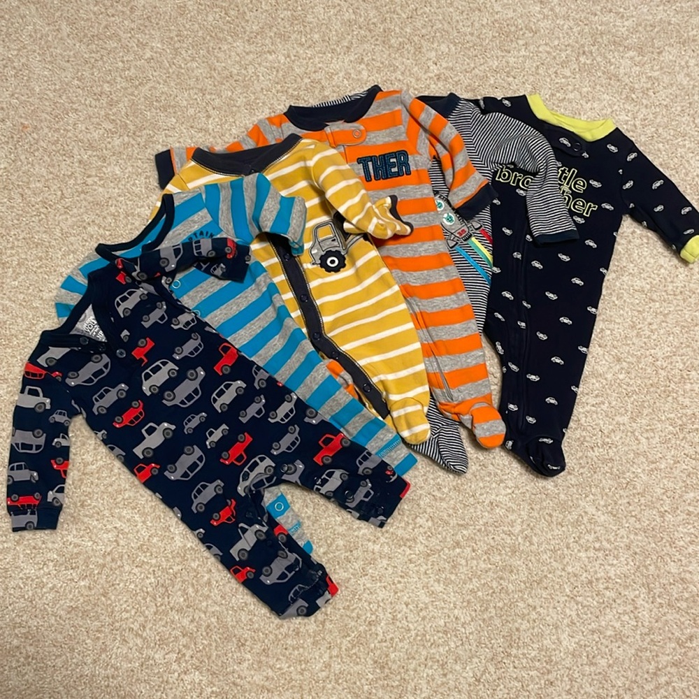 Carter’s New Born Sleeper Lot